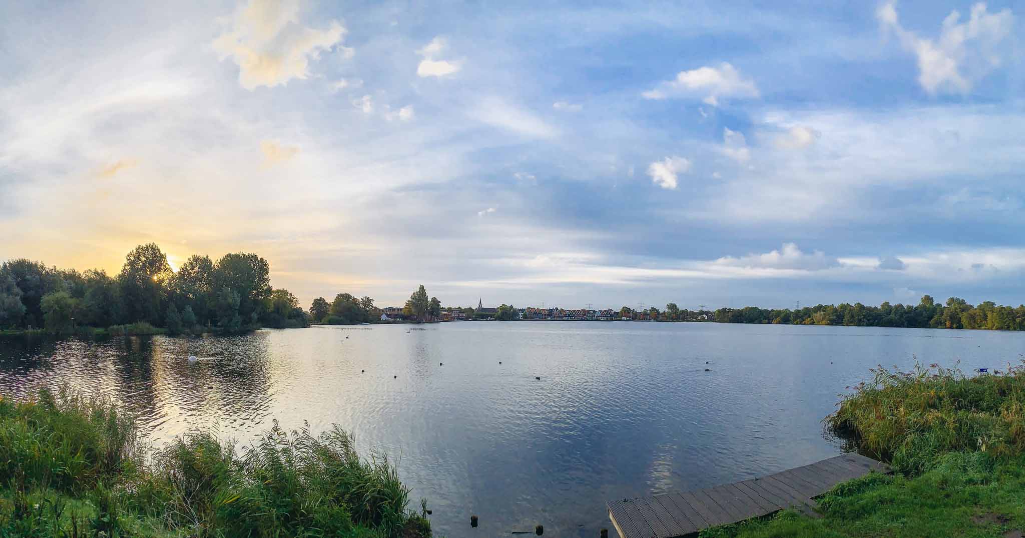 Het Twiske bij Landsmeer bij zonsondergang